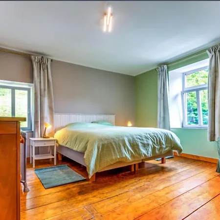 Spacious Castle With Garden In * Aywaille