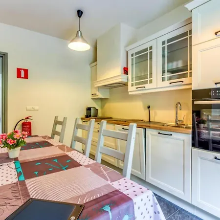 Spacious Castle With Garden In