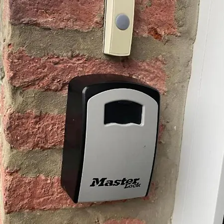 Spacious Castle With Garden In Ferienhaus