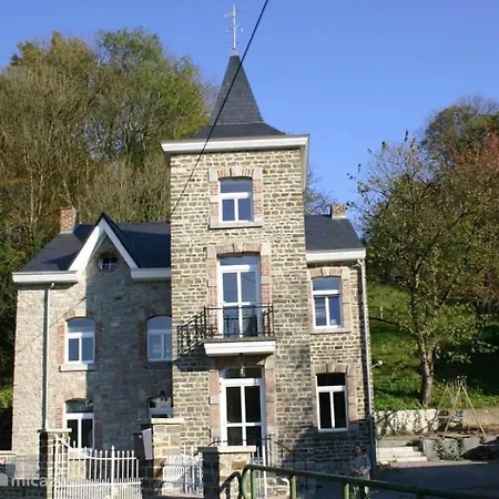 Spacious Castle With Garden In *