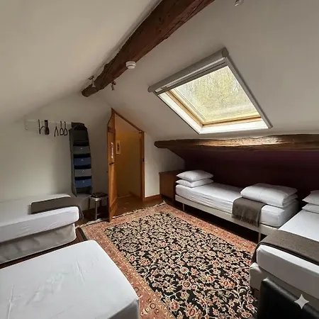 בית נופש Spacious Castle With Garden In