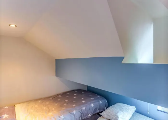 Spacious Castle With Garden In Aywaille