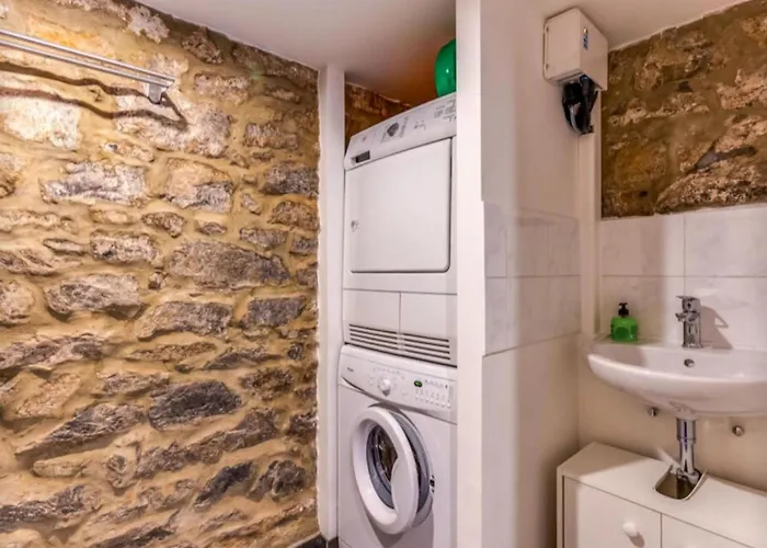 Holiday home Spacious Castle With Garden In *